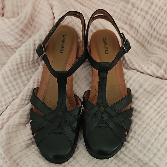 Cobb Hill Aubrey Black Sandals Size 11 - Picture 2 of 14